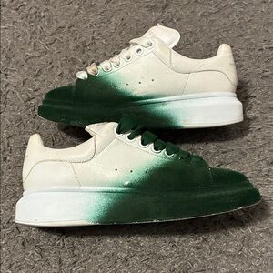 Alexander McQueen sprayed green